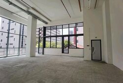 Space 18 (D12), Warehouse #561137871